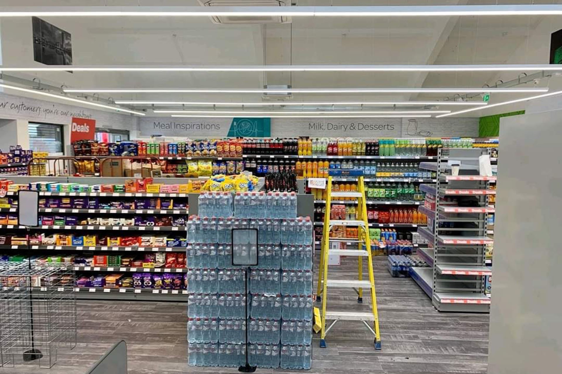 0003279_new-spar-store-shines-with-complete-led-lighting-solution